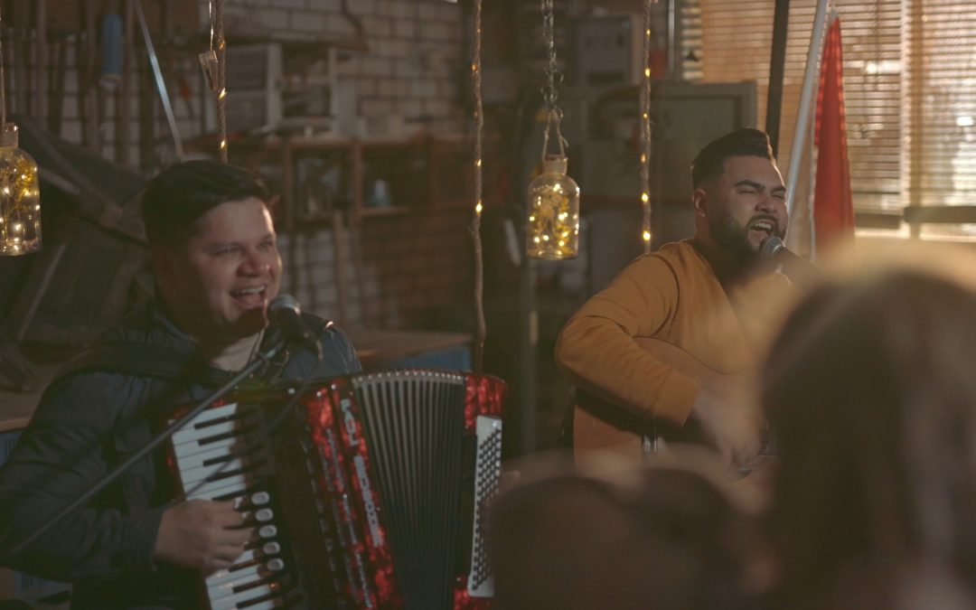 Marcello & Tiago divulgam a música “Beijo armadilha”